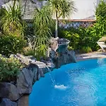 Terme Elisabetta מלון