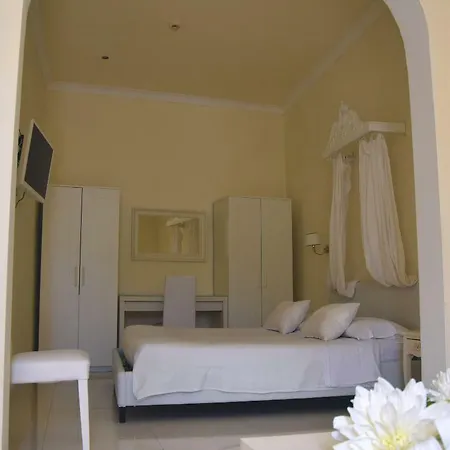 Terme Elisabetta Казамиччола-Терме